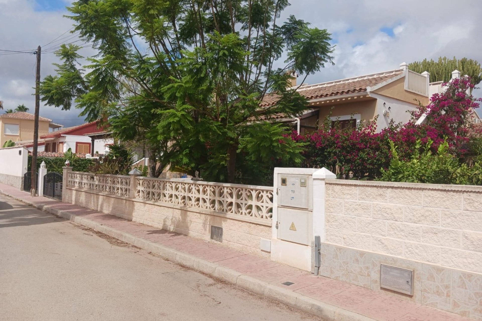 Resale - Villa - Orihuela Costa - Punta Prima