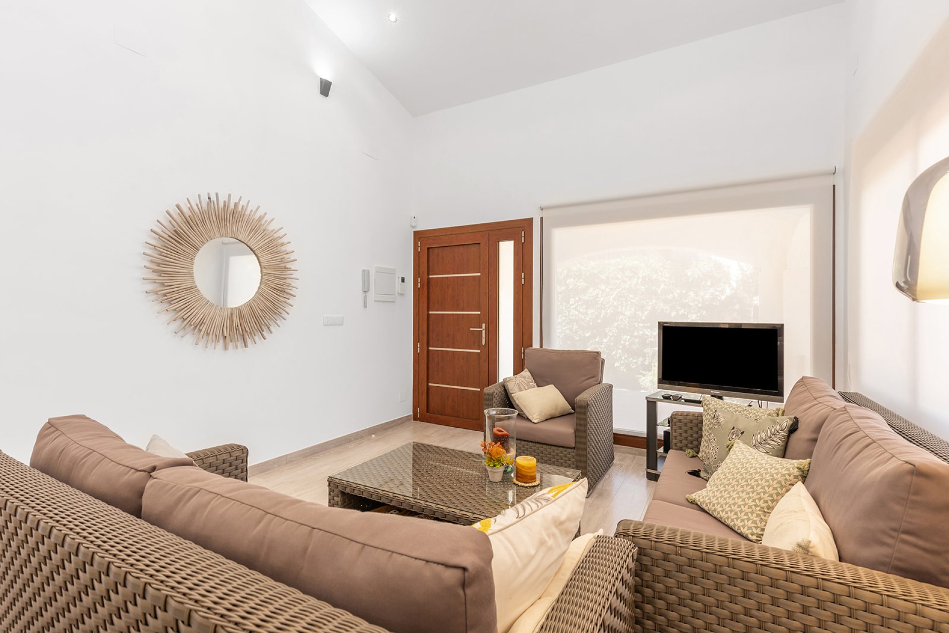 Resale - Villa * - Orihuela Costa - Punta Prima *