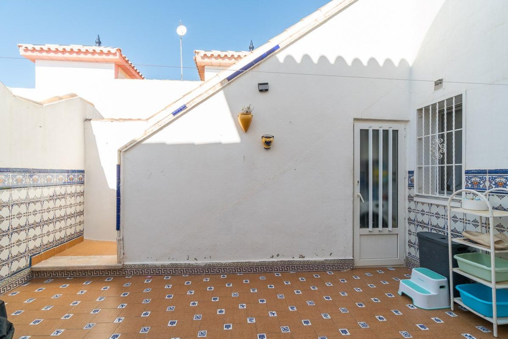 Resale - Villa * - Orihuela Costa * - Punta Prima *