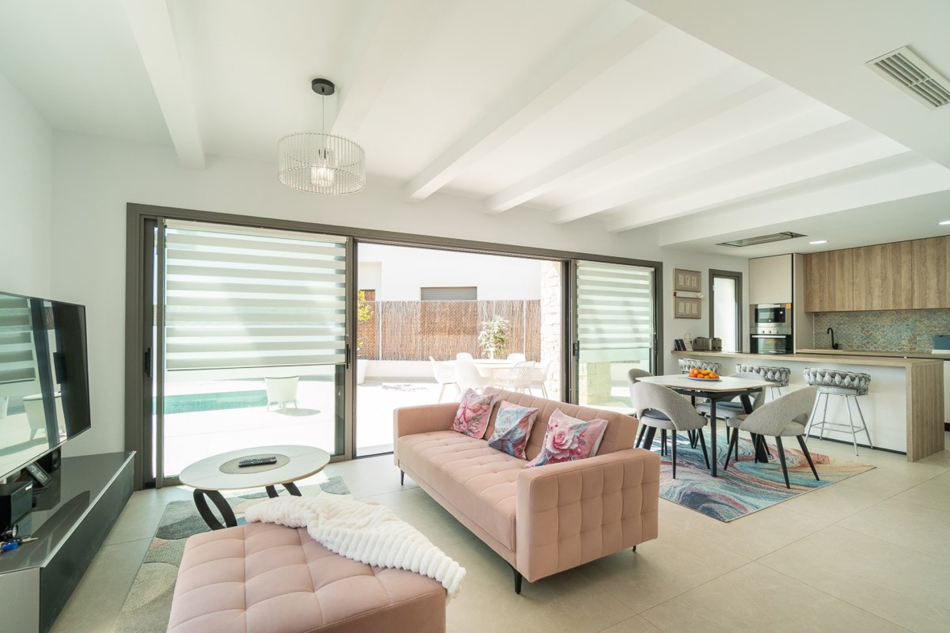 Resale - Villa * - Orihuela Costa * - Villamartin Golf