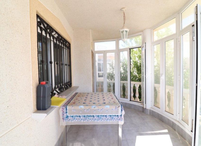 Resale - Villa - Orihuela Costa - Villamartín