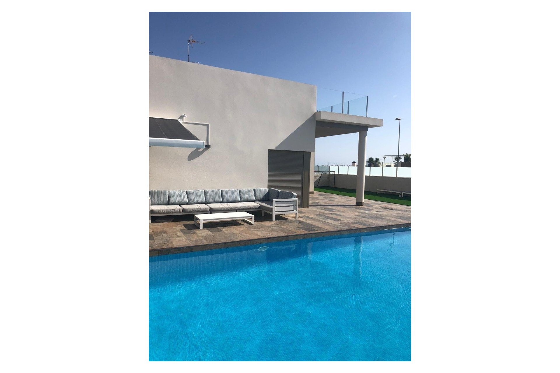 Resale - Villa - Orihuela Costa - Villamartín