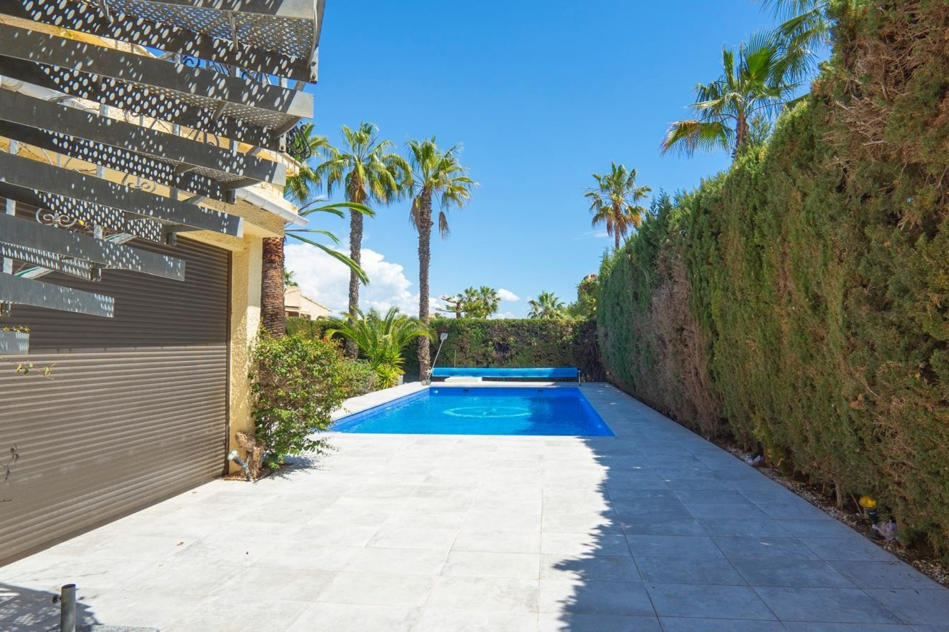 Resale - Villa - Orihuela Costa - Villamartín