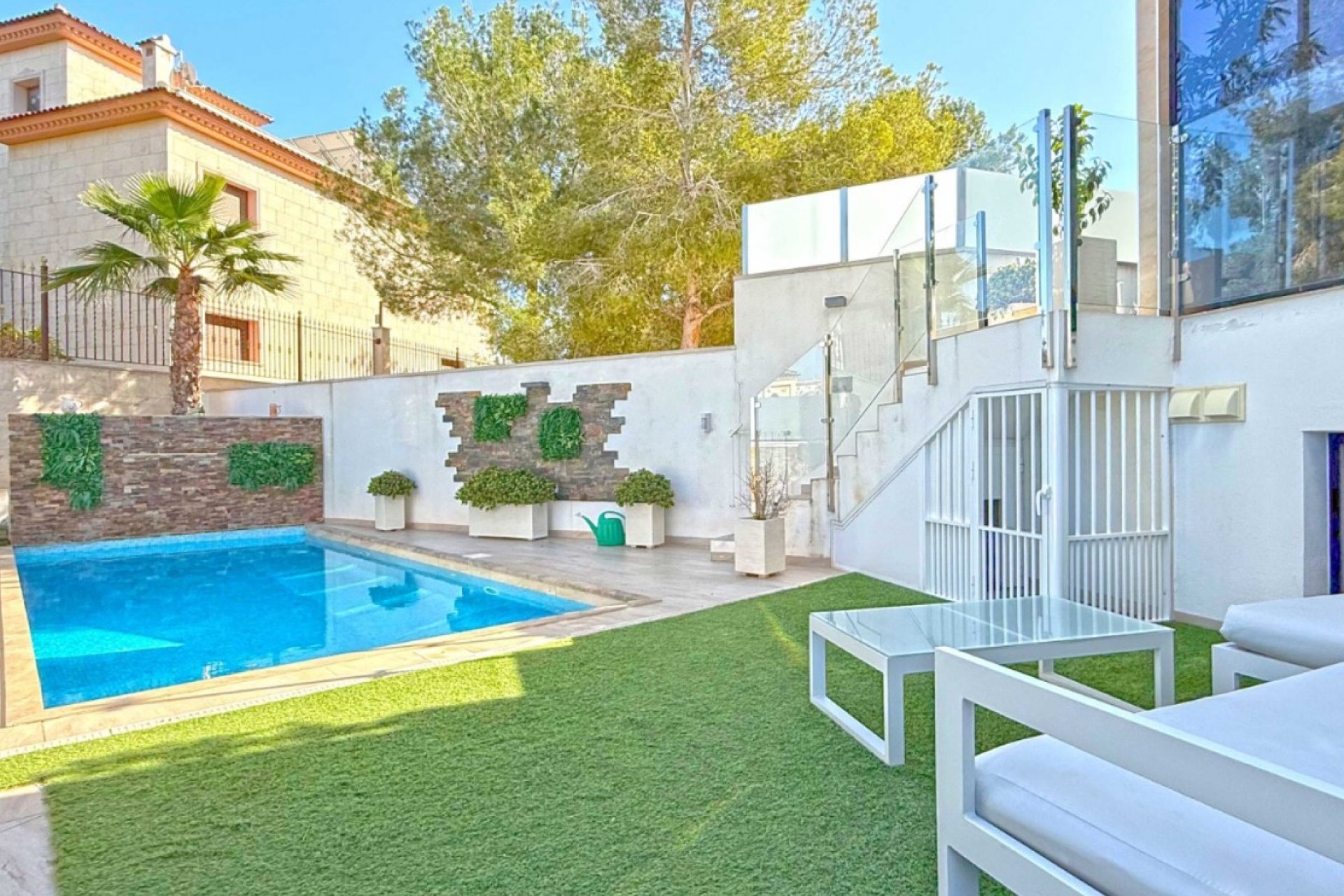 Resale - Villa - Orihuela Costa - Villamartín