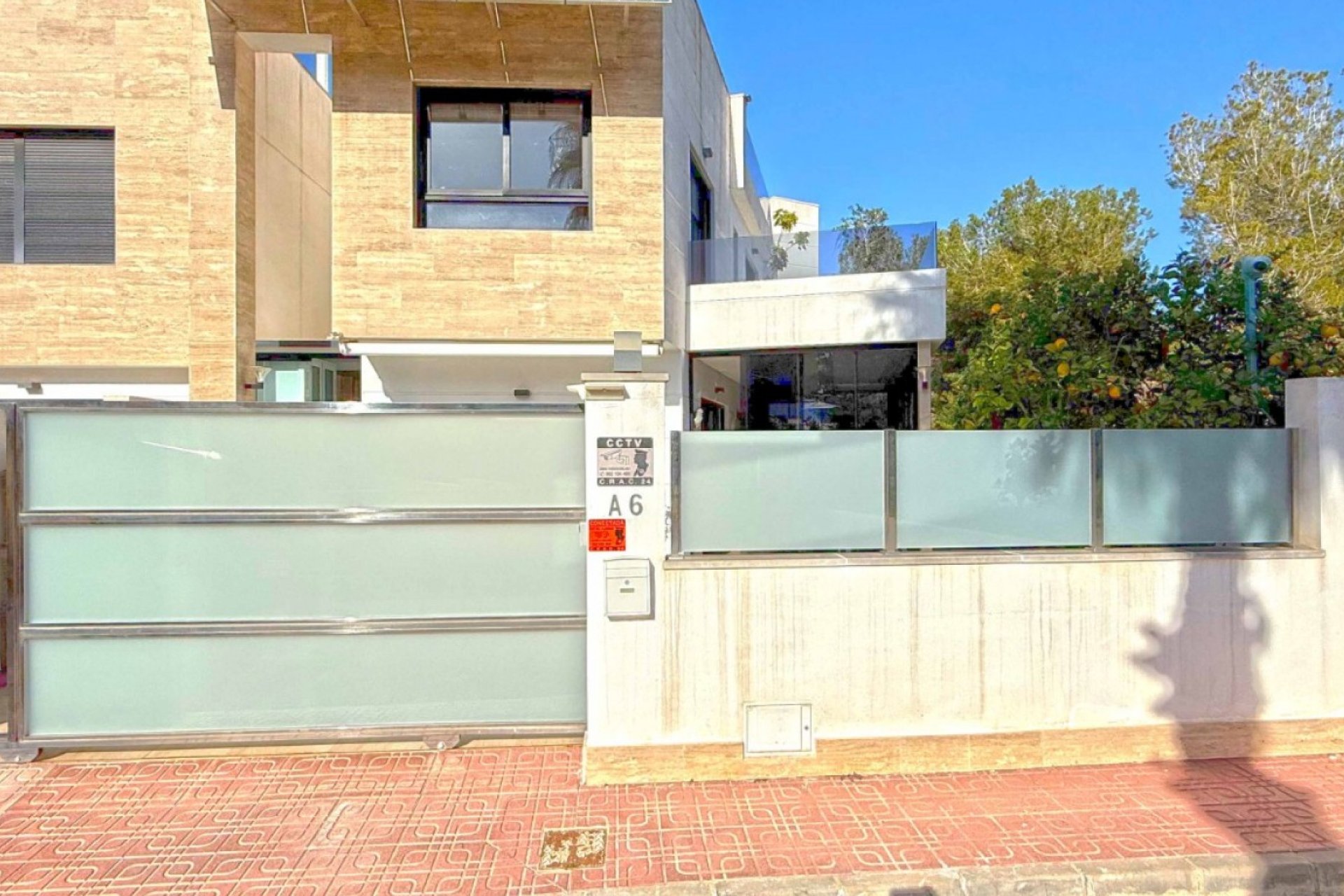 Resale - Villa - Orihuela Costa - Villamartín