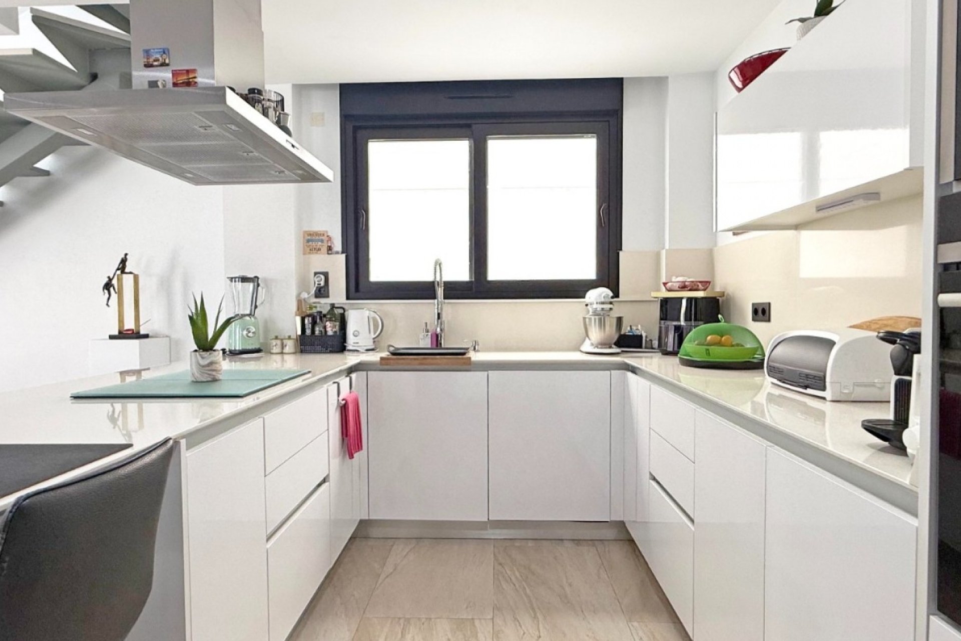 Resale - Villa * - Orihuela Costa - Villamartín * 