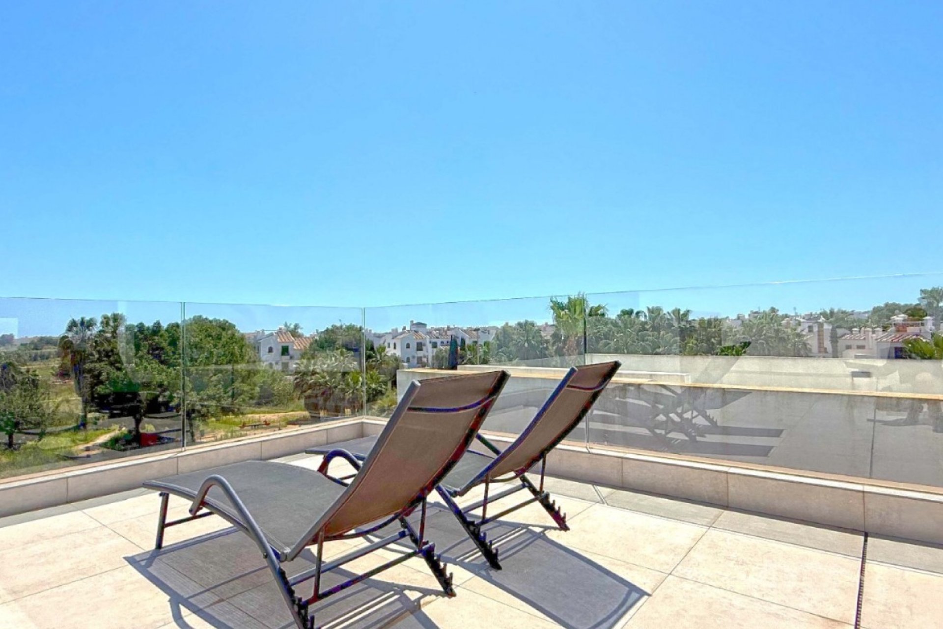 Resale - Villa * - Orihuela Costa - Villamartín * 