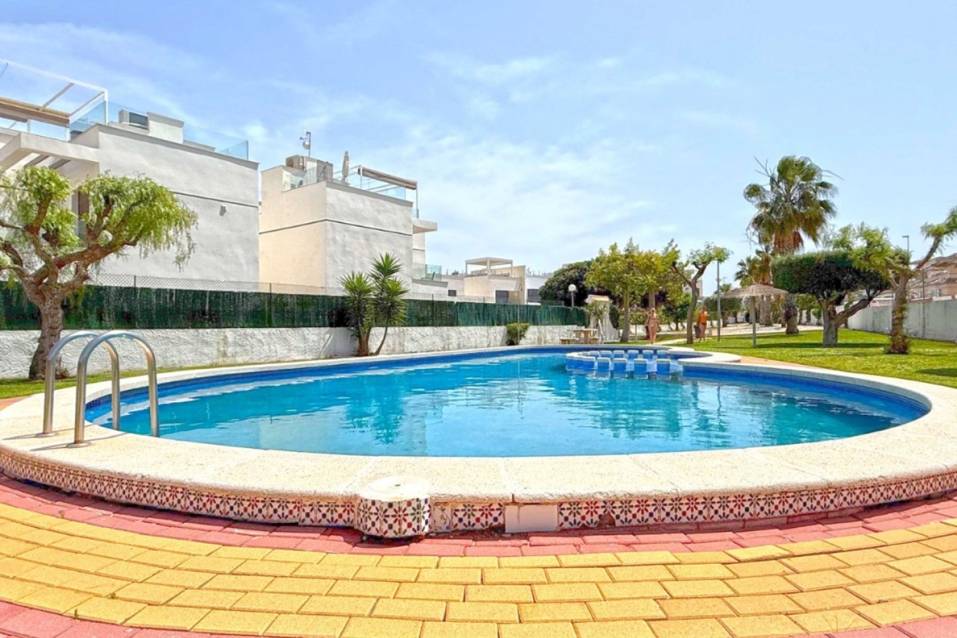 Resale - Villa * - Orihuela Costa - Villamartín * 