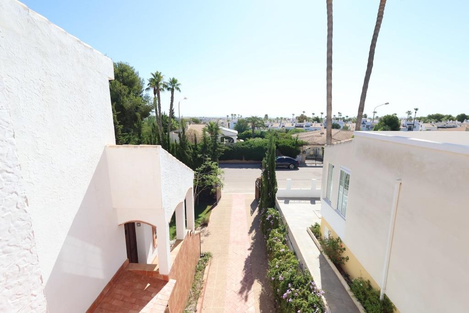 Resale - Villa * - Orihuela Costa - Villamartín * 