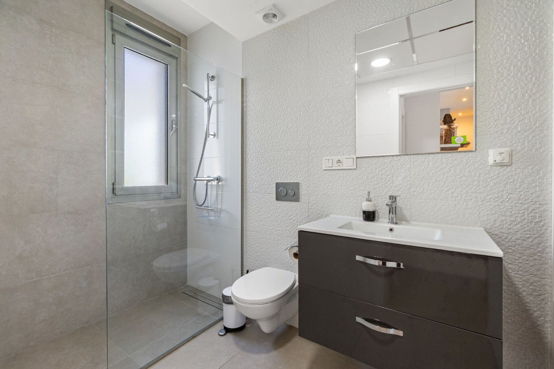 Resale - Villa * - Orihuela Costa - Villamartin