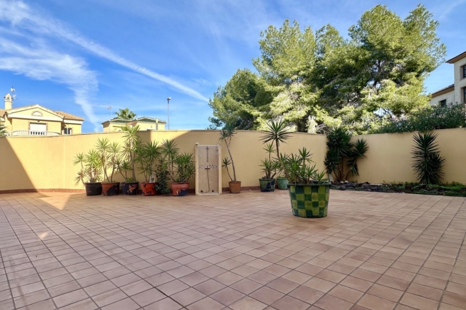 Resale - Villa * - Orihuela Costa - Villamartín * 