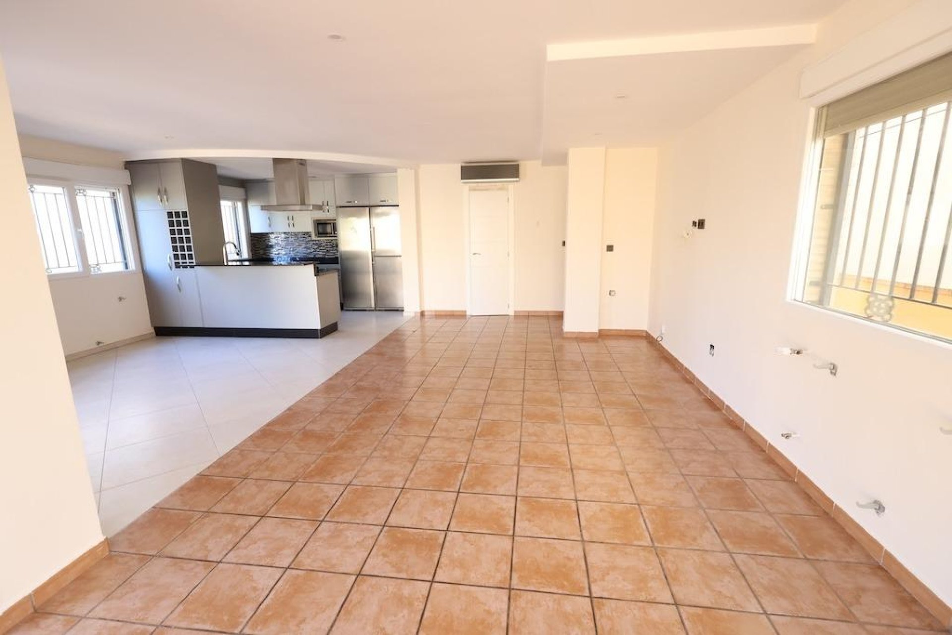 Resale - Villa * - Orihuela Costa * - Villamartín * 