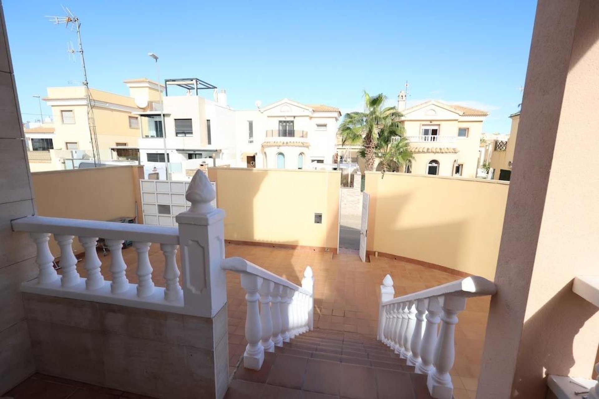 Resale - Villa * - Orihuela Costa * - Villamartín * 