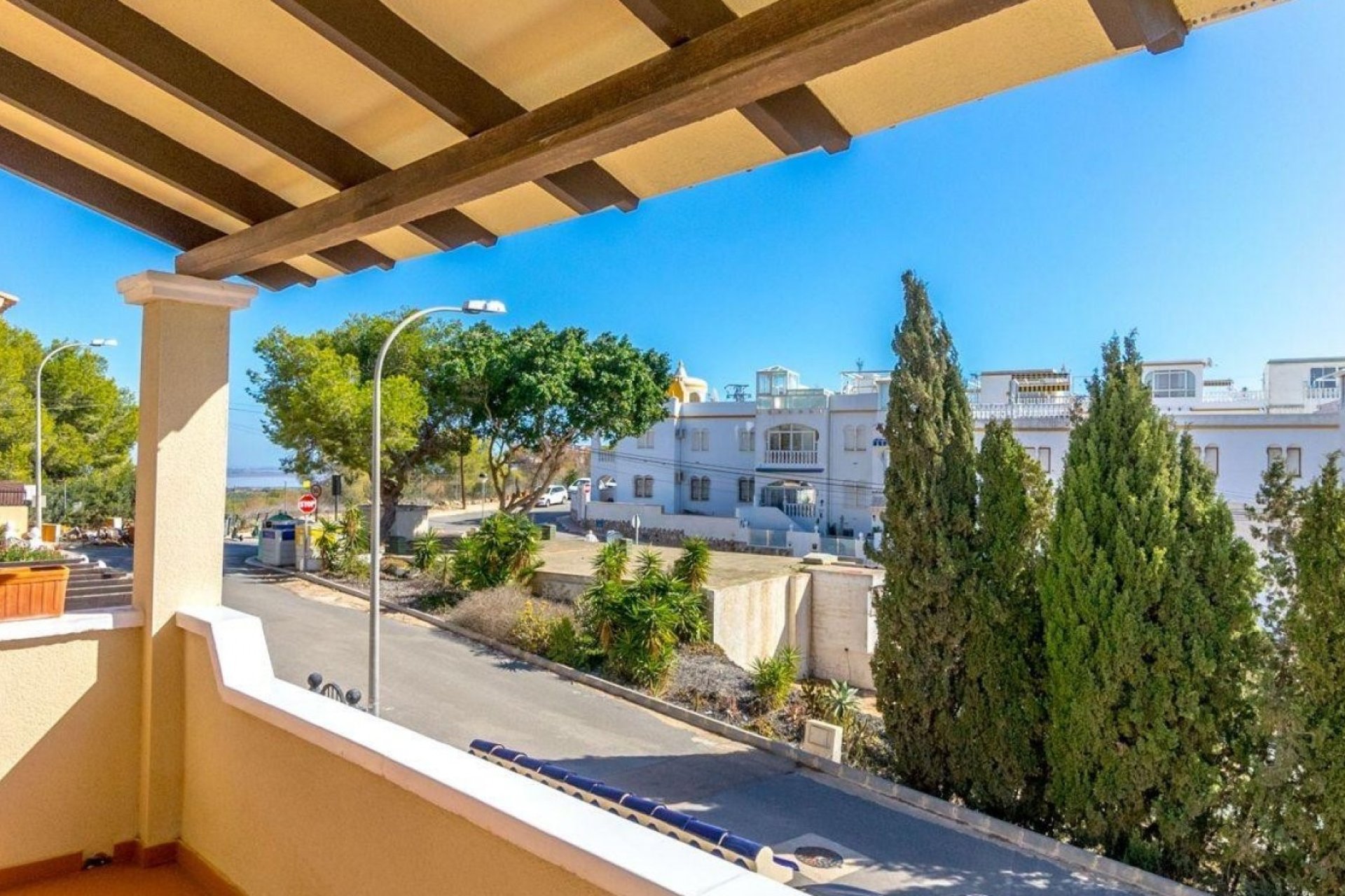 Resale - Villa * - Orihuela Costa * - Villamartín * 