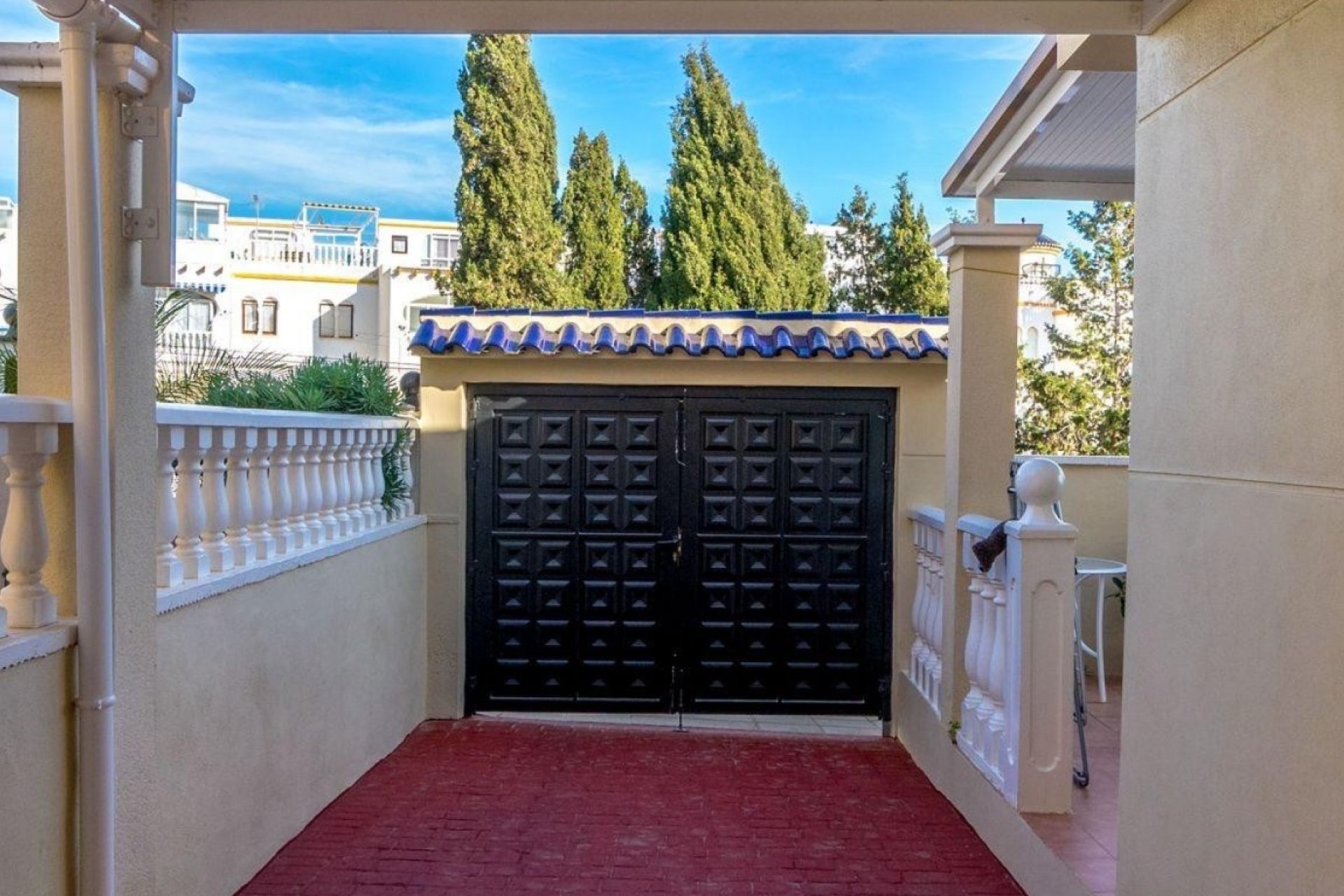 Resale - Villa * - Orihuela Costa * - Villamartín * 