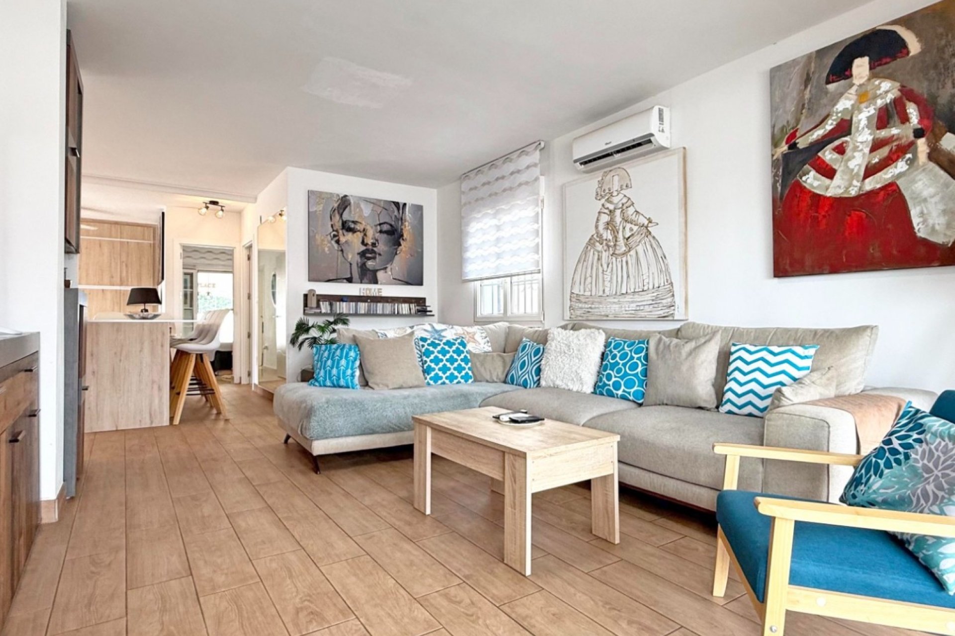 Resale - Villa * - Orihuela Costa * - Villamartín * 