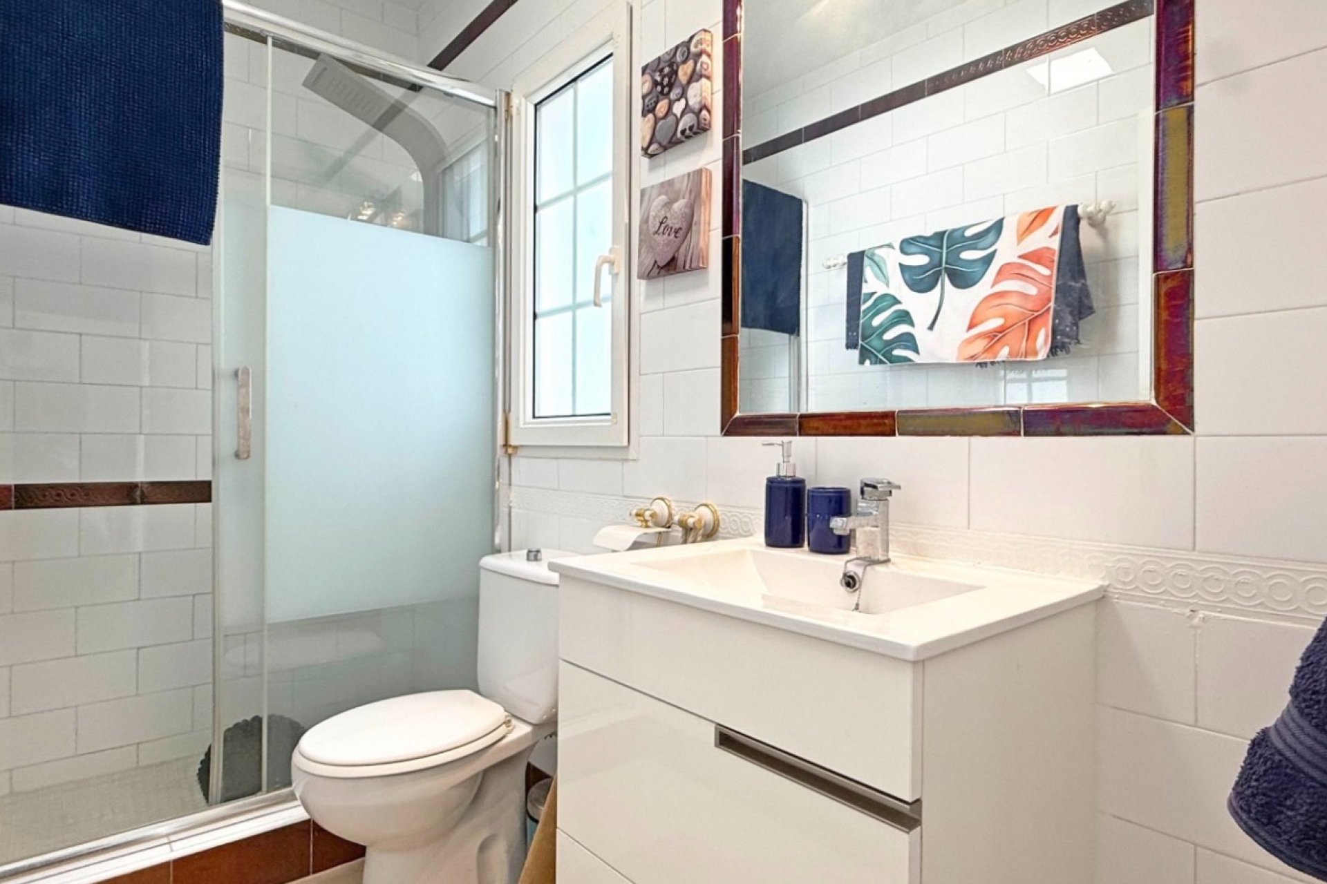 Resale - Villa * - Orihuela Costa * - Villamartín * 