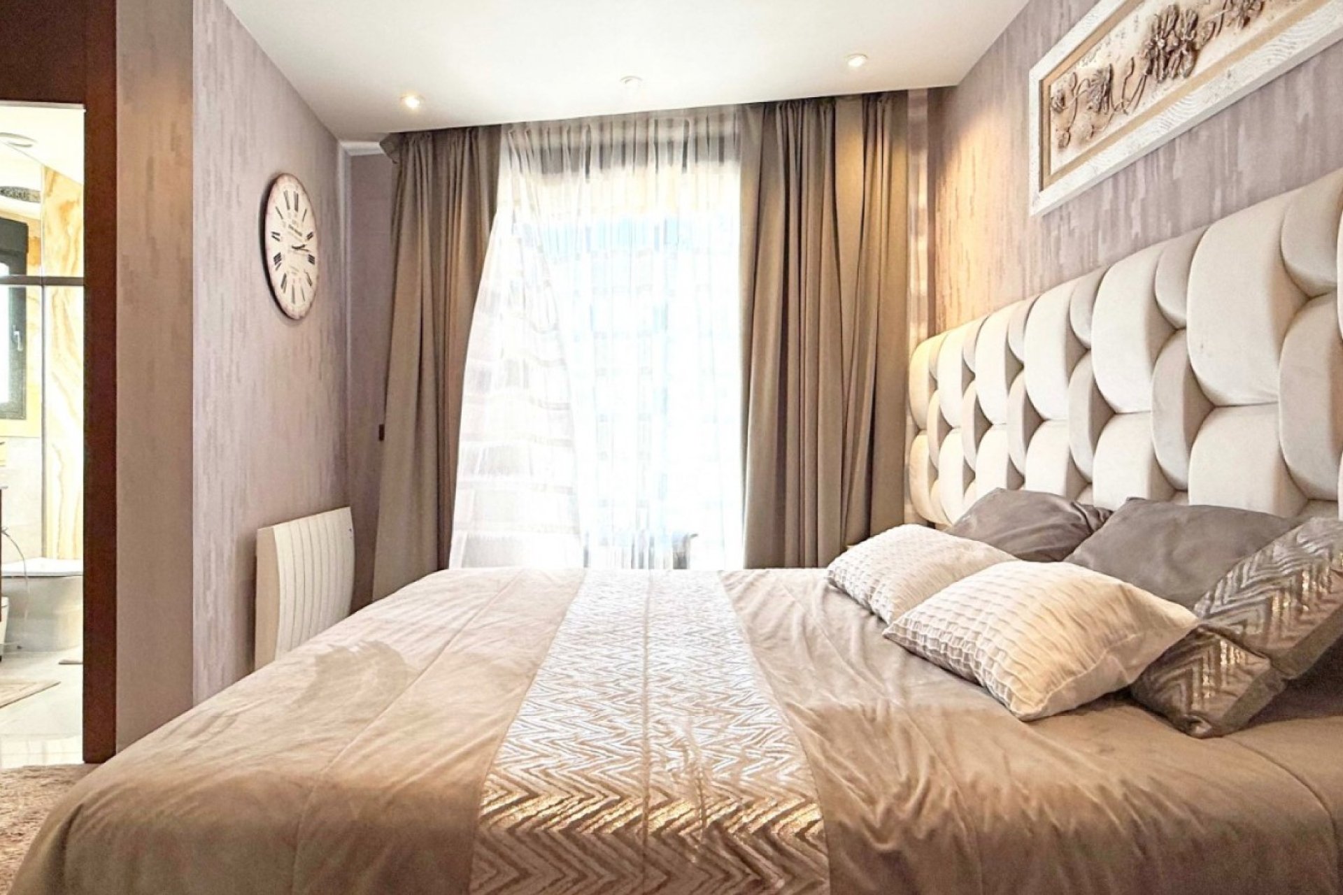 Resale - Villa * - Orihuela Costa * - Villamartín * 