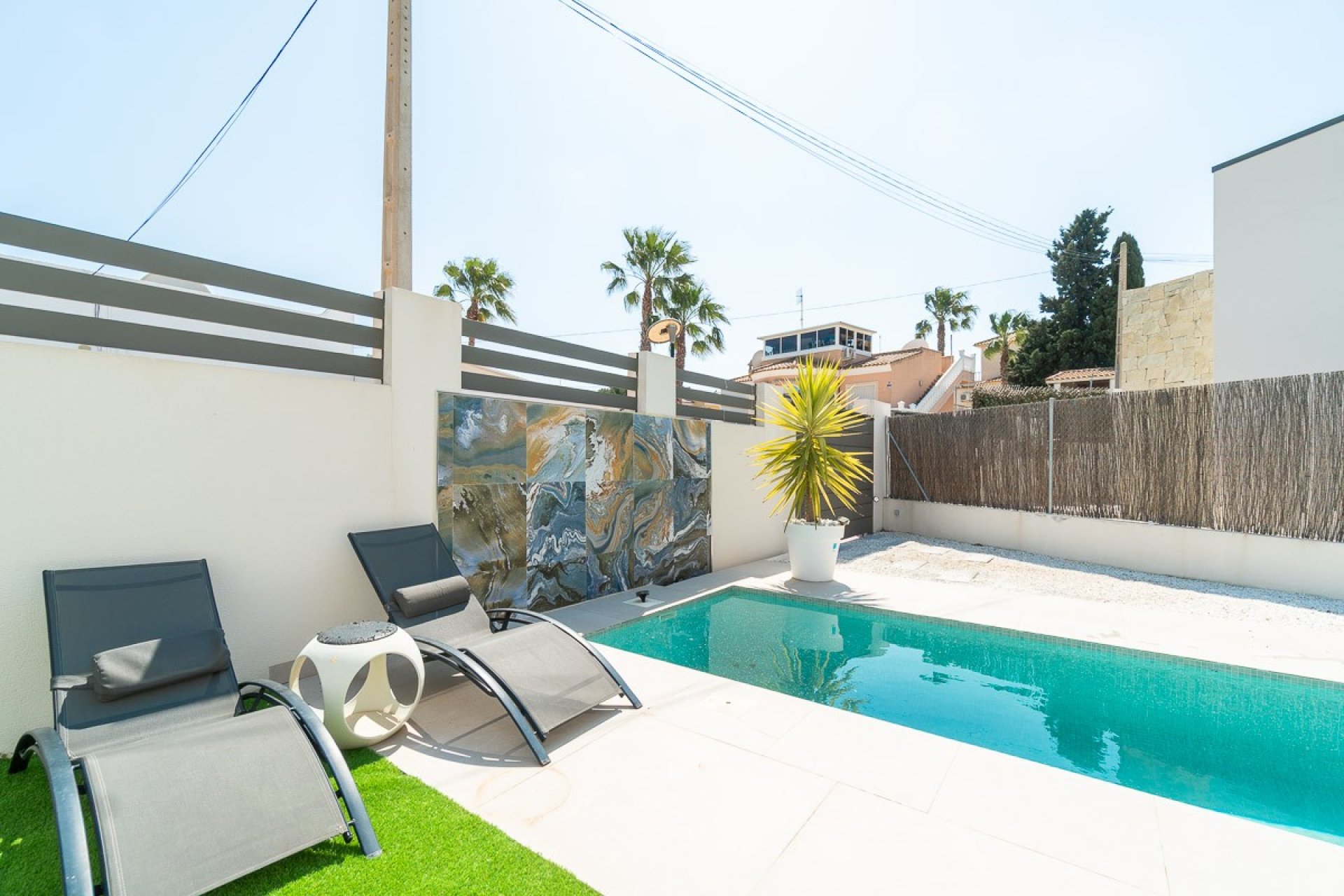 Resale - Villa * - Orihuela Costa * - Villamartín * 
