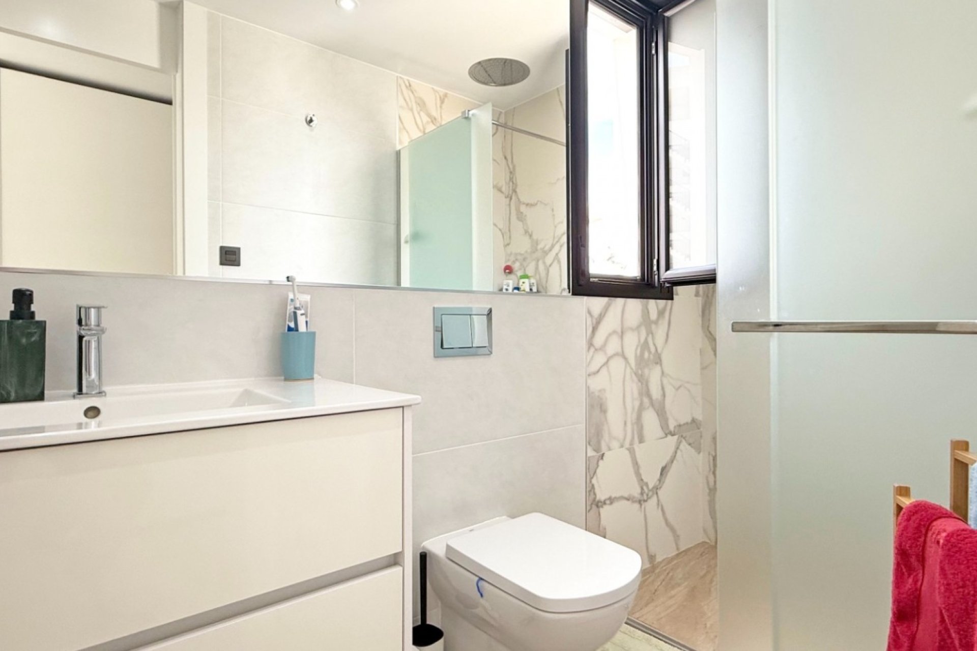 Resale - Villa * - Orihuela Costa * - Villamartín * 