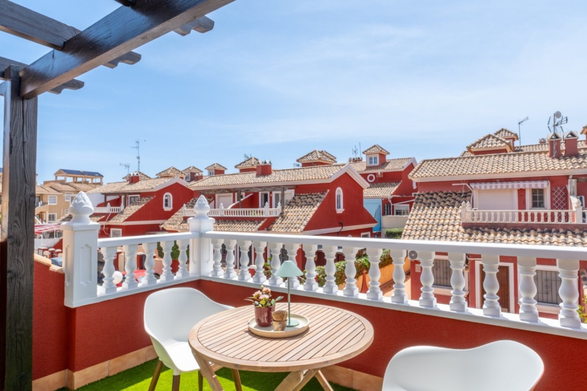 Resale - Villa * - Orihuela Costa * - Villamartín * 