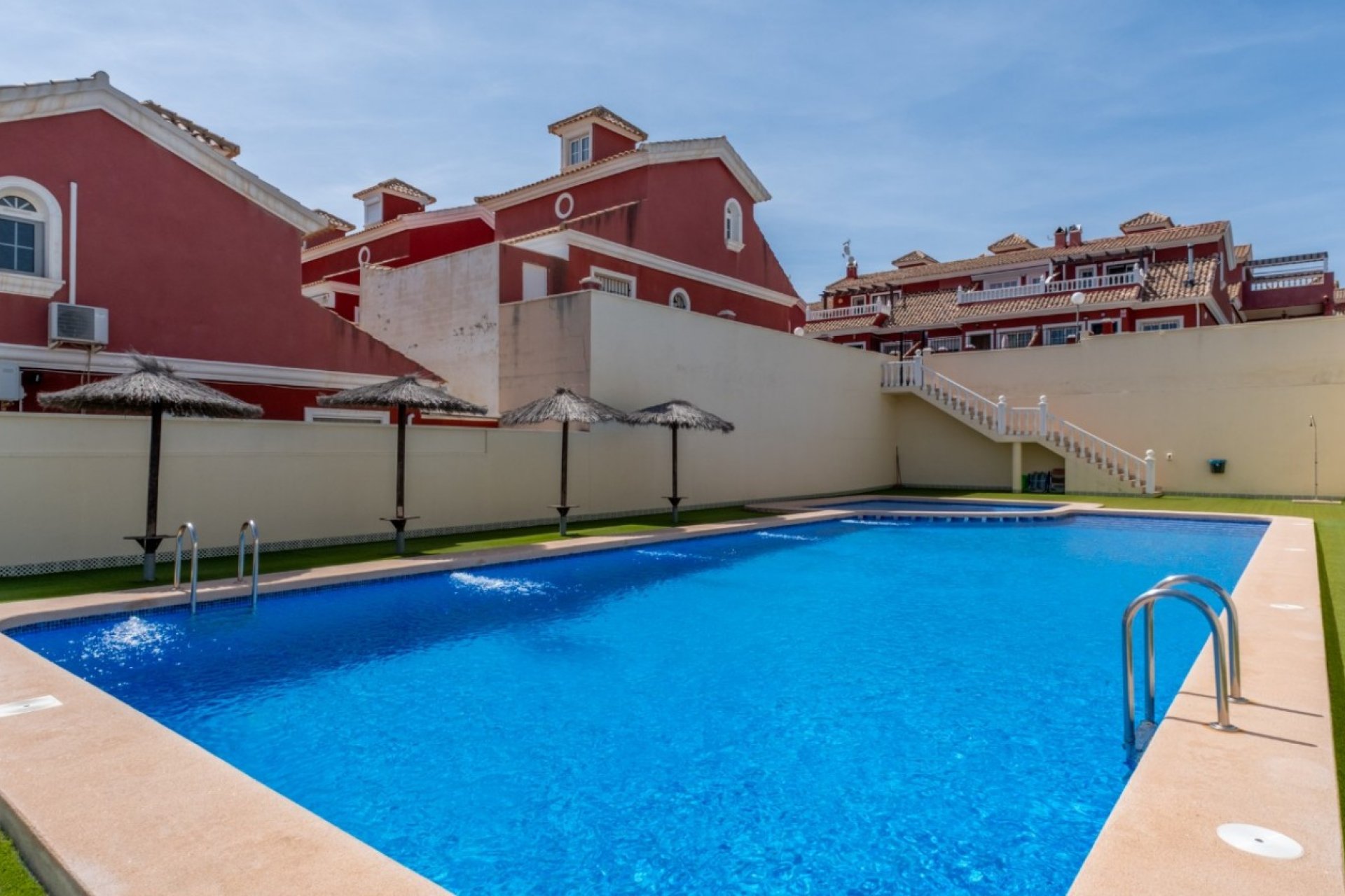 Resale - Villa * - Orihuela Costa * - Villamartín * 
