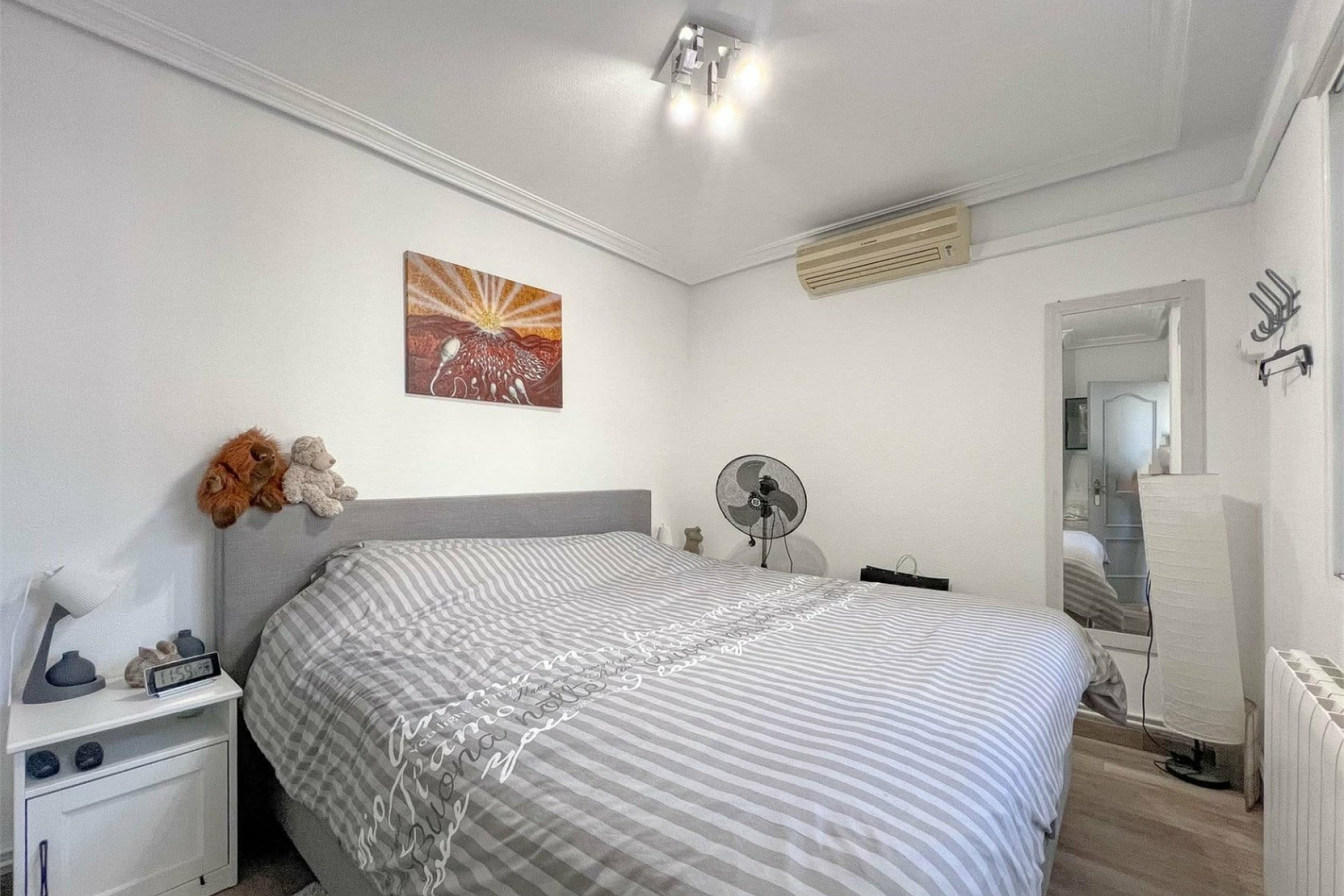 Resale - Villa * - Orihuela Costa * - Villamartín * 