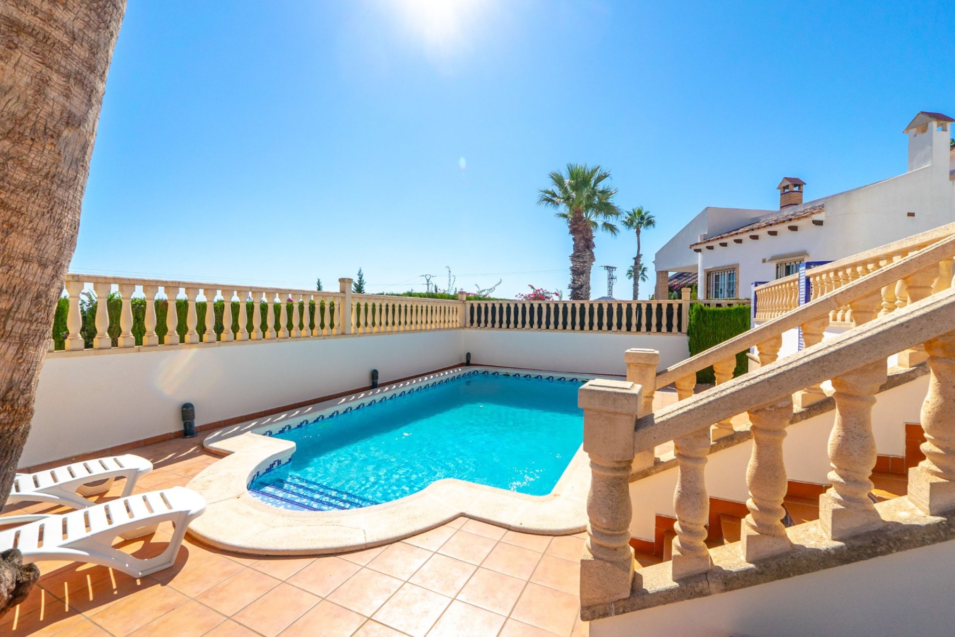 Resale - Villa * - Orihuela Costa * - Villamartín * 