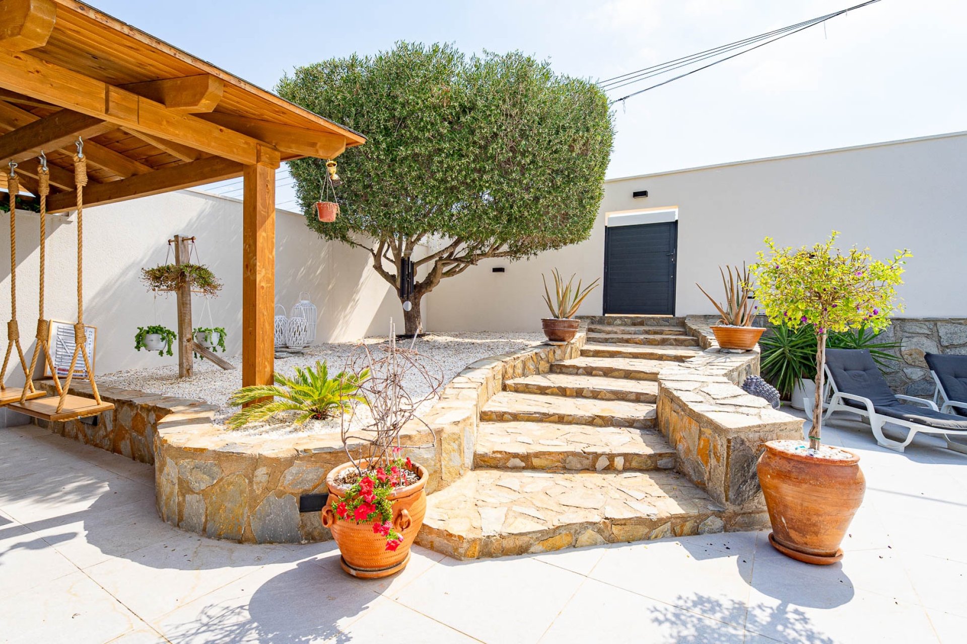 Resale - Villa * - Orihuela Costa * - Villamartin