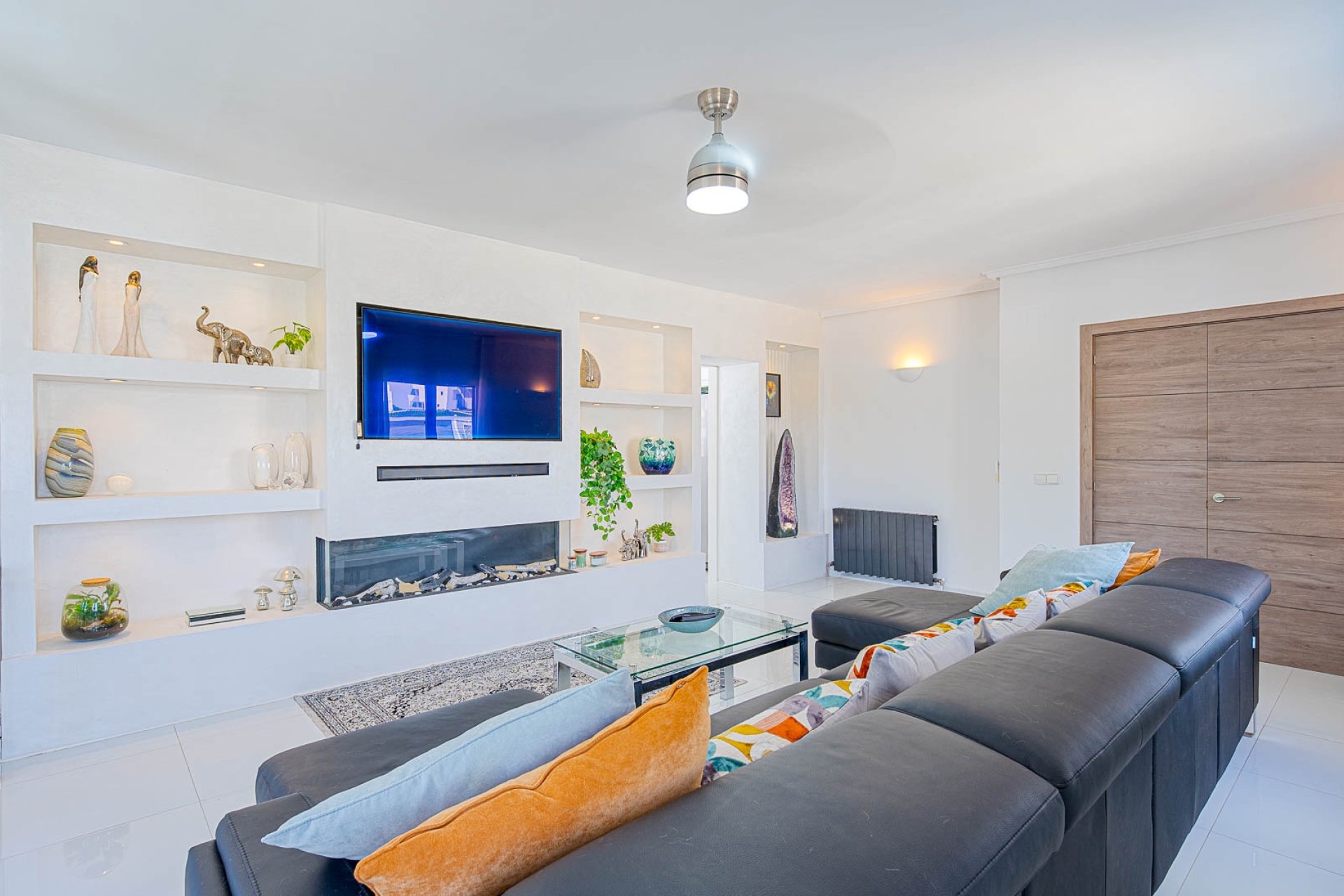 Resale - Villa * - Orihuela Costa * - Villamartin