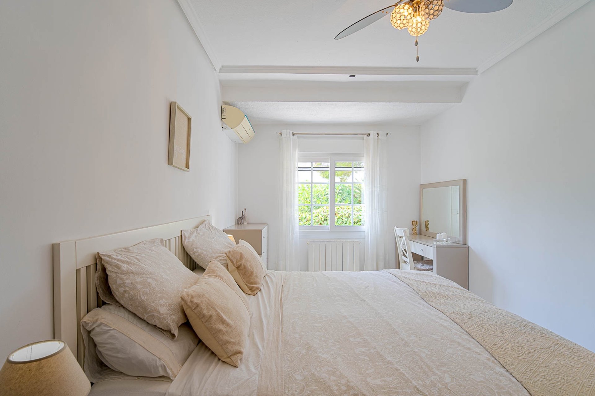 Resale - Villa * - Orihuela Costa * - Villamartin