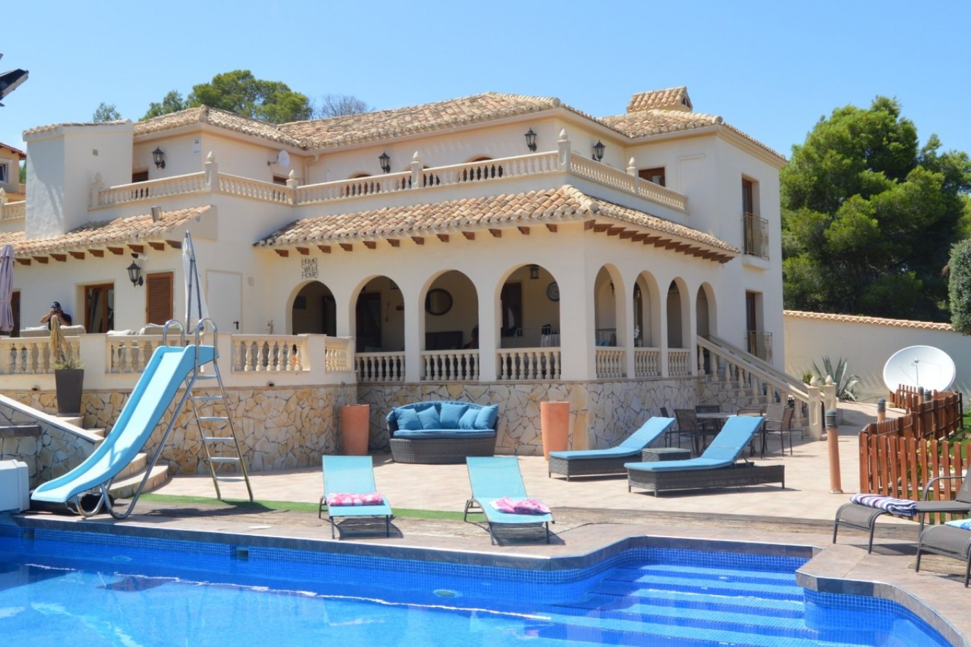 Resale - Villa - Orihuela Costa - Villamartín