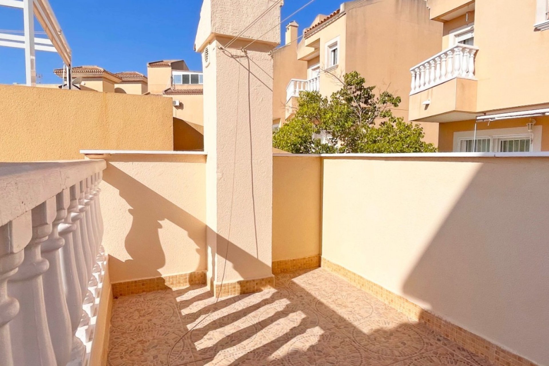 Resale - Villa - Orihuela Costa - Villamartín