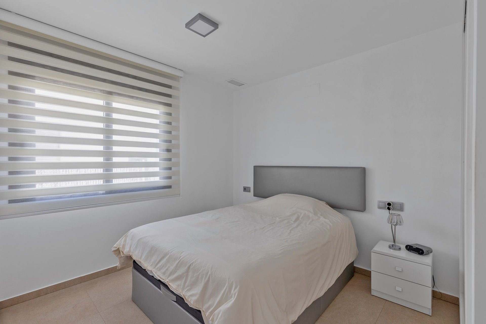 Resale - Villa * - Orihuela Costa * - Vistabella Golf