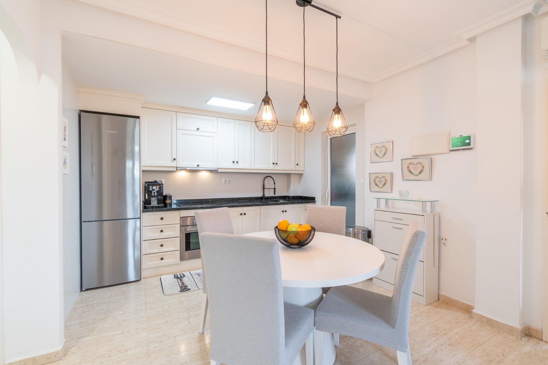 Resale - Villa * - Orihuela Costa * - Zeniamar-Horizonte-La Campana