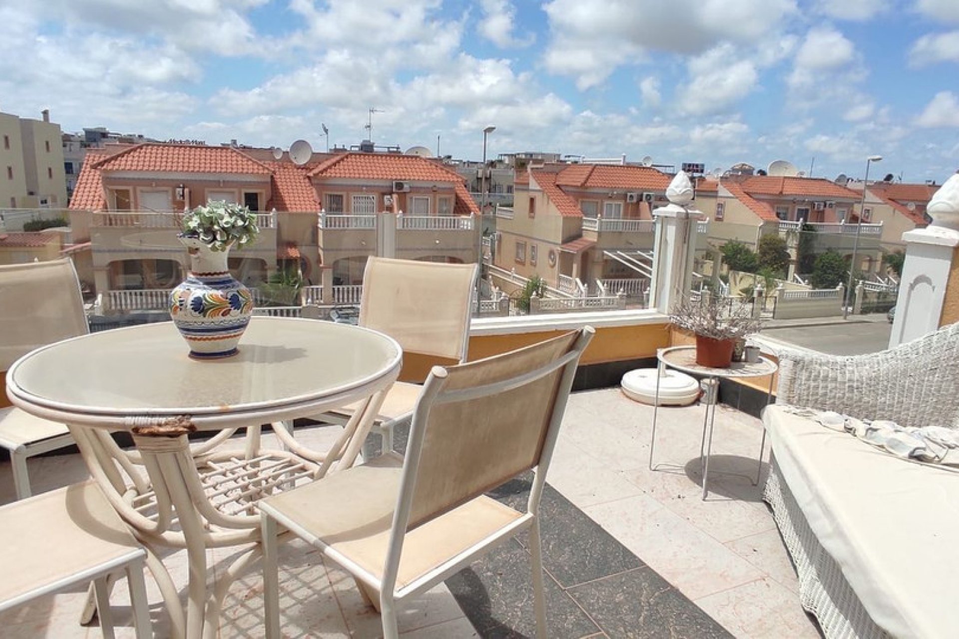 Resale - Villa * - Orihuela Costa *