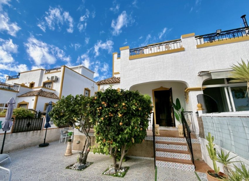 Resale - Villa * - Orihuela * - Desamparados - Hurchillo - Torremendo