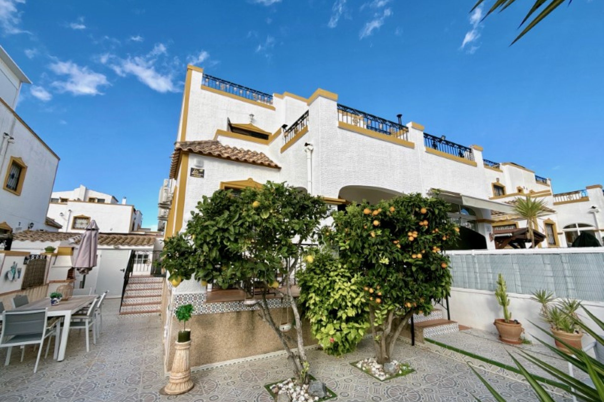 Resale - Villa * - Orihuela * - Desamparados - Hurchillo - Torremendo