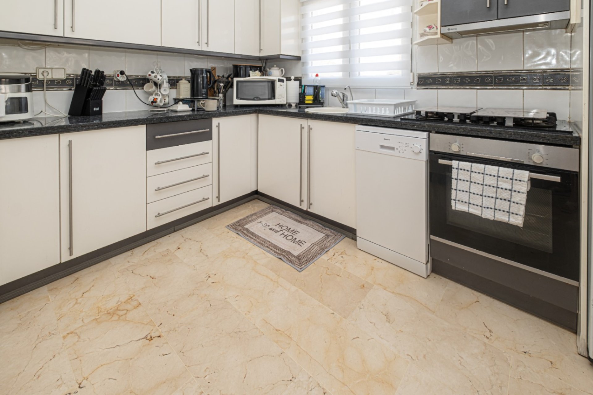 Resale - Villa * - Orihuela * - Las Ramblas Golf *