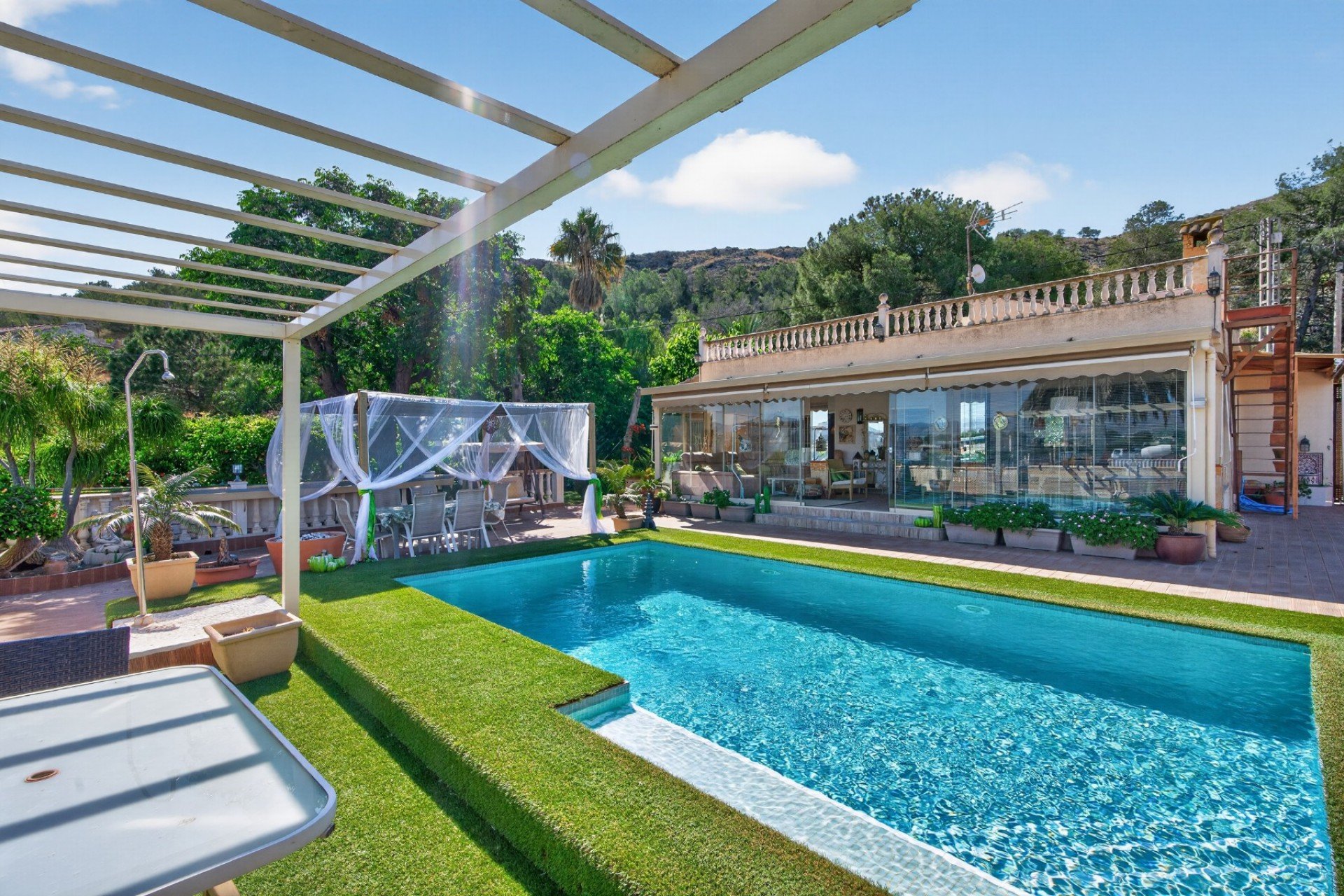 Resale - Villa * - Orihuela * - Orihuela Center