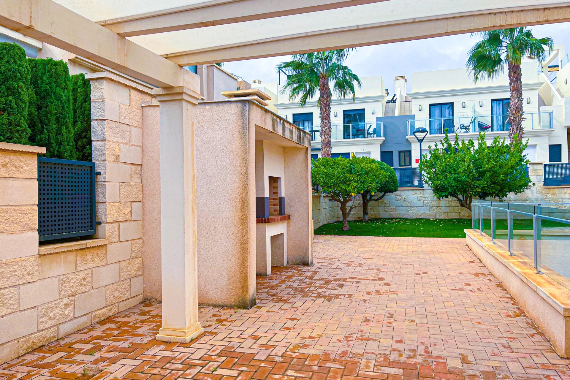 Resale - Villa - Orihuela - Orihuela Costa