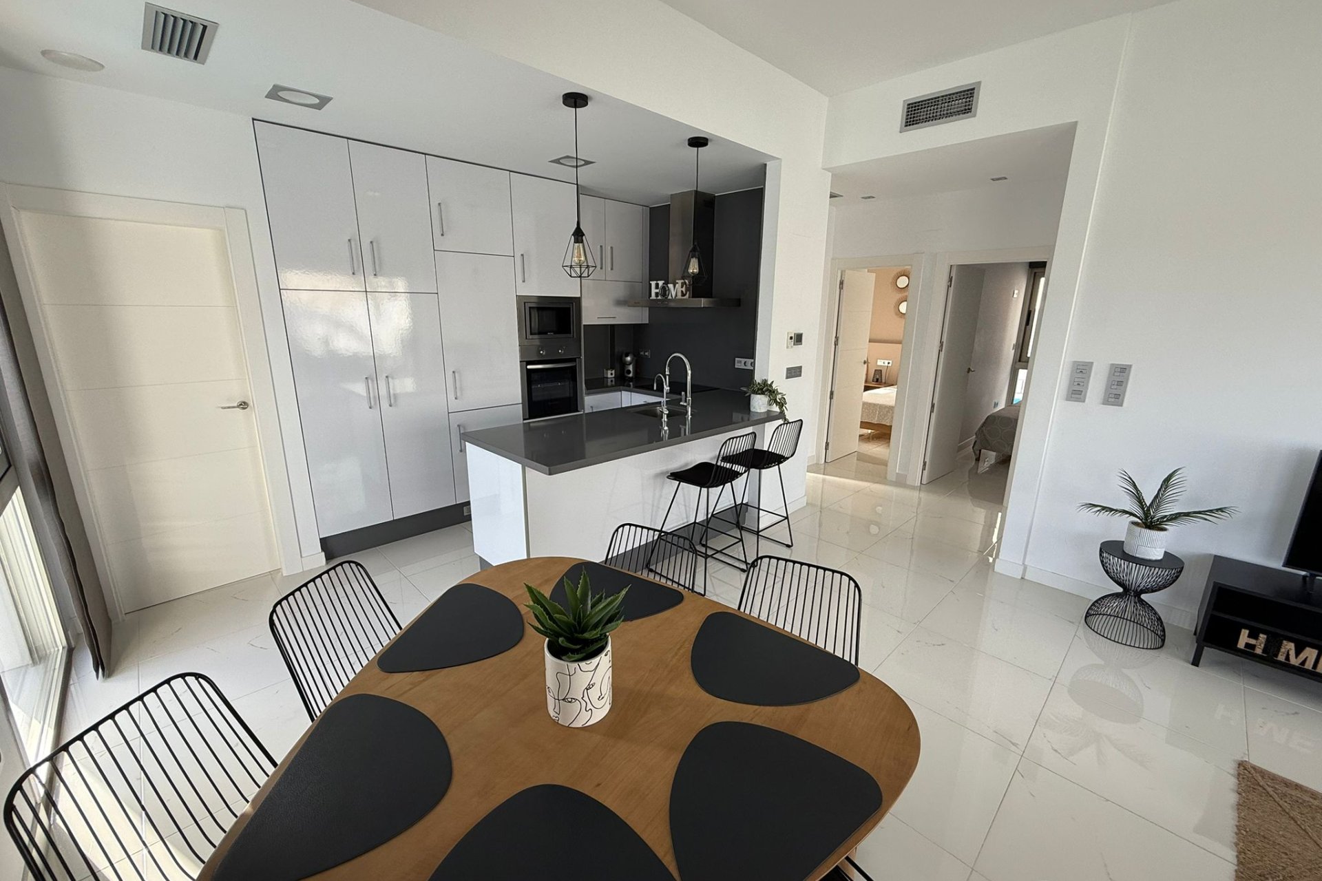 Resale - Villa * - Orihuela - Orihuela Costa