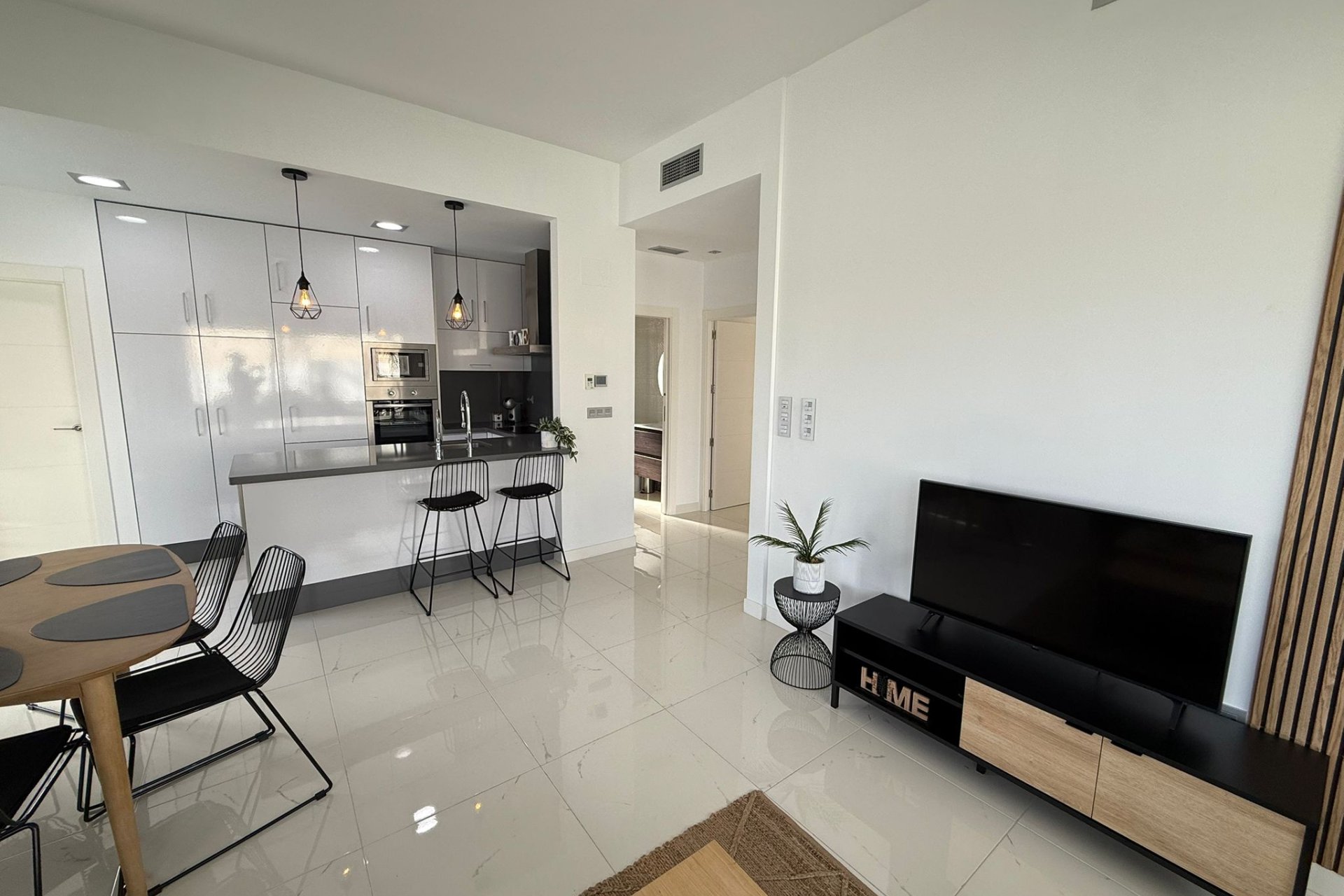 Resale - Villa * - Orihuela - Orihuela Costa