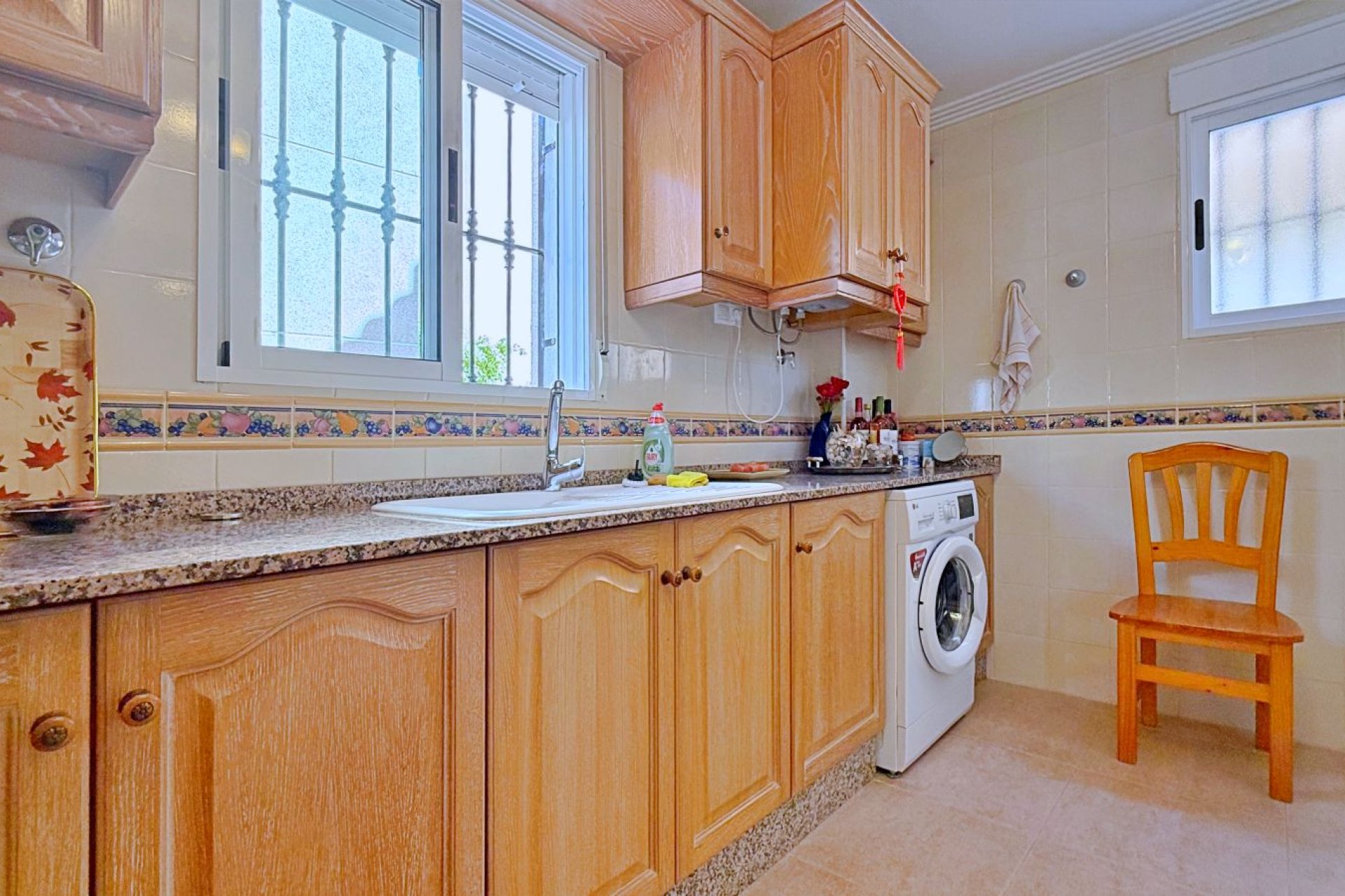 Resale - Villa * - Orihuela * - Orihuela Costa *