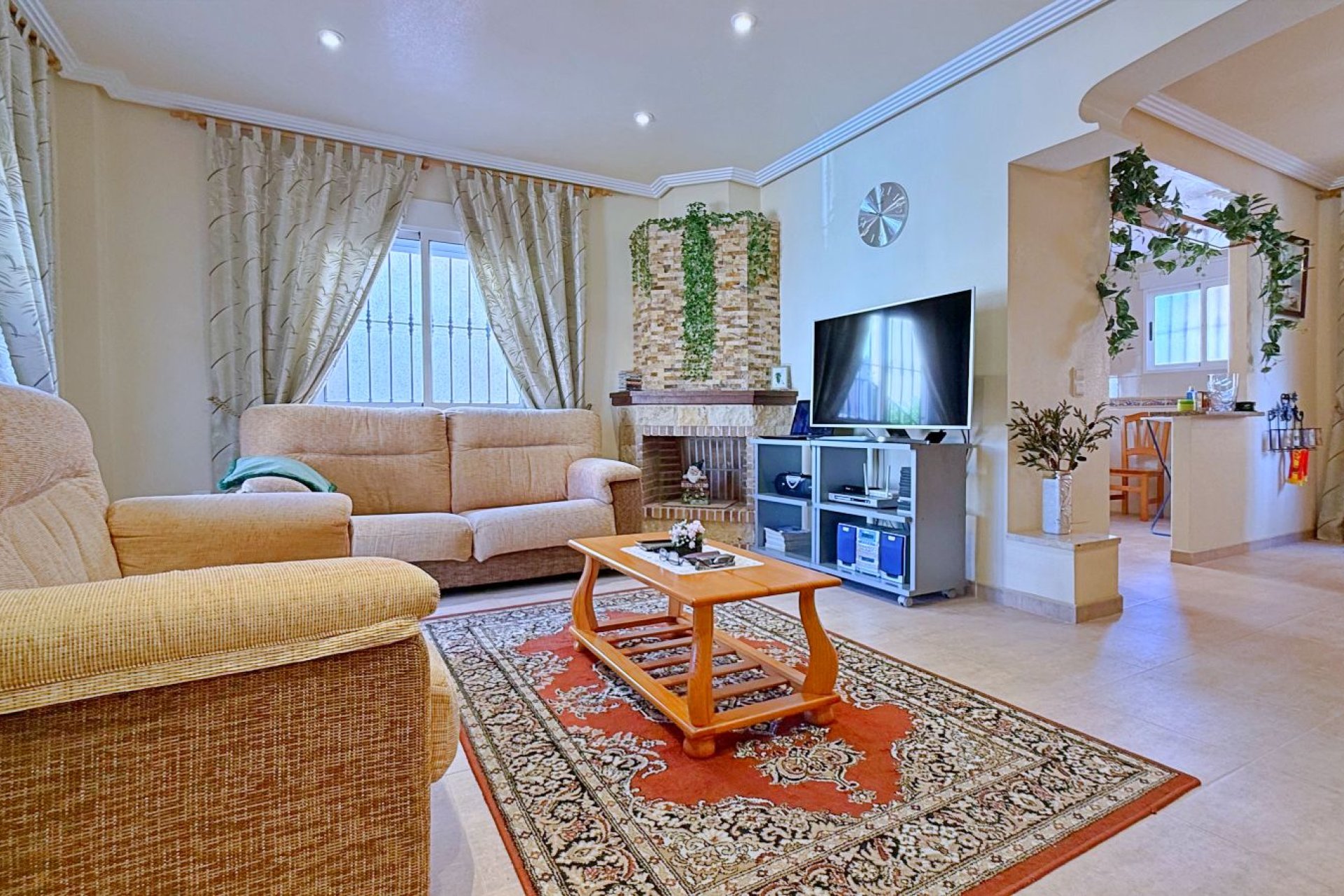 Resale - Villa * - Orihuela * - Orihuela Costa *