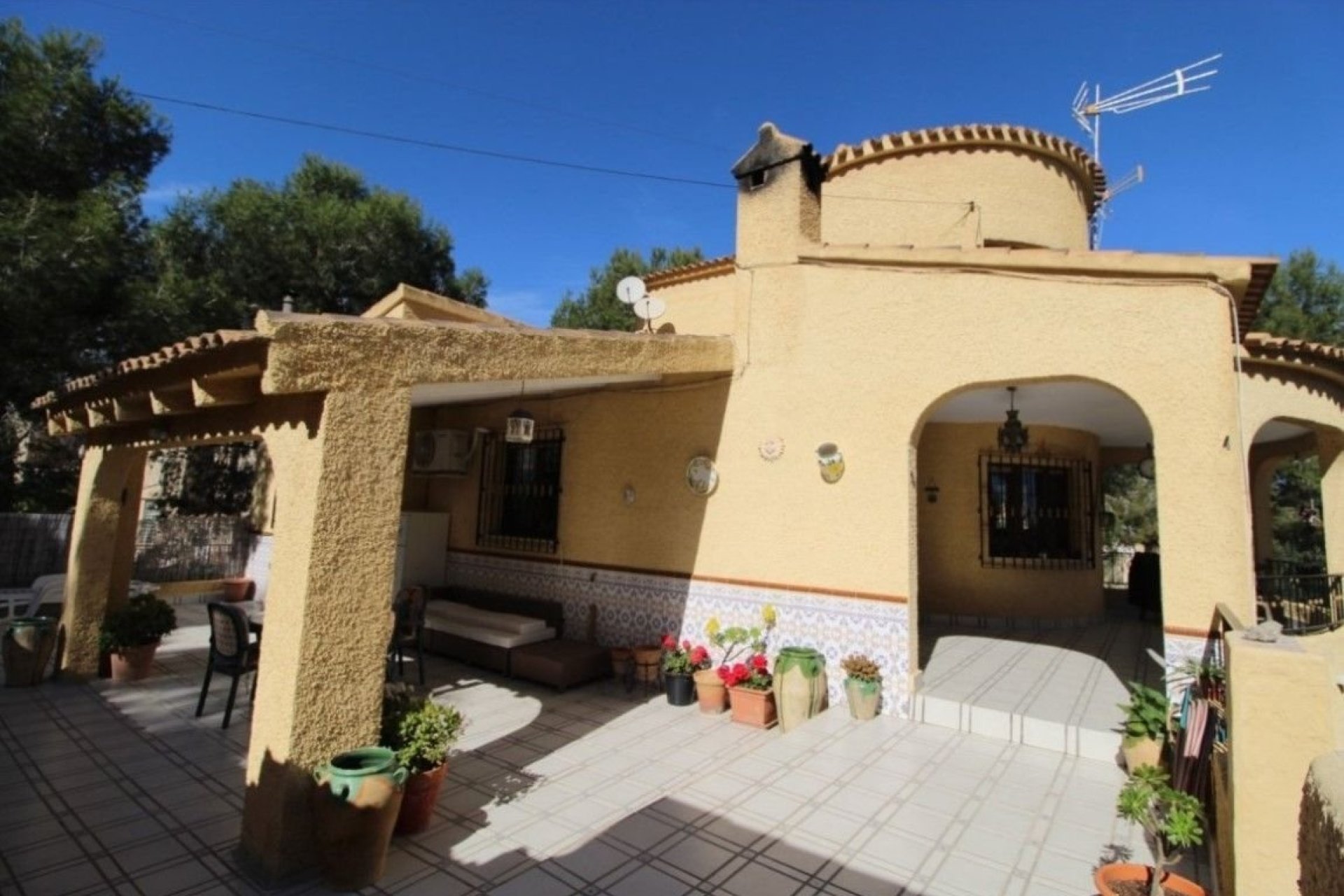 Resale - Villa * - Orihuela * - Orihuela