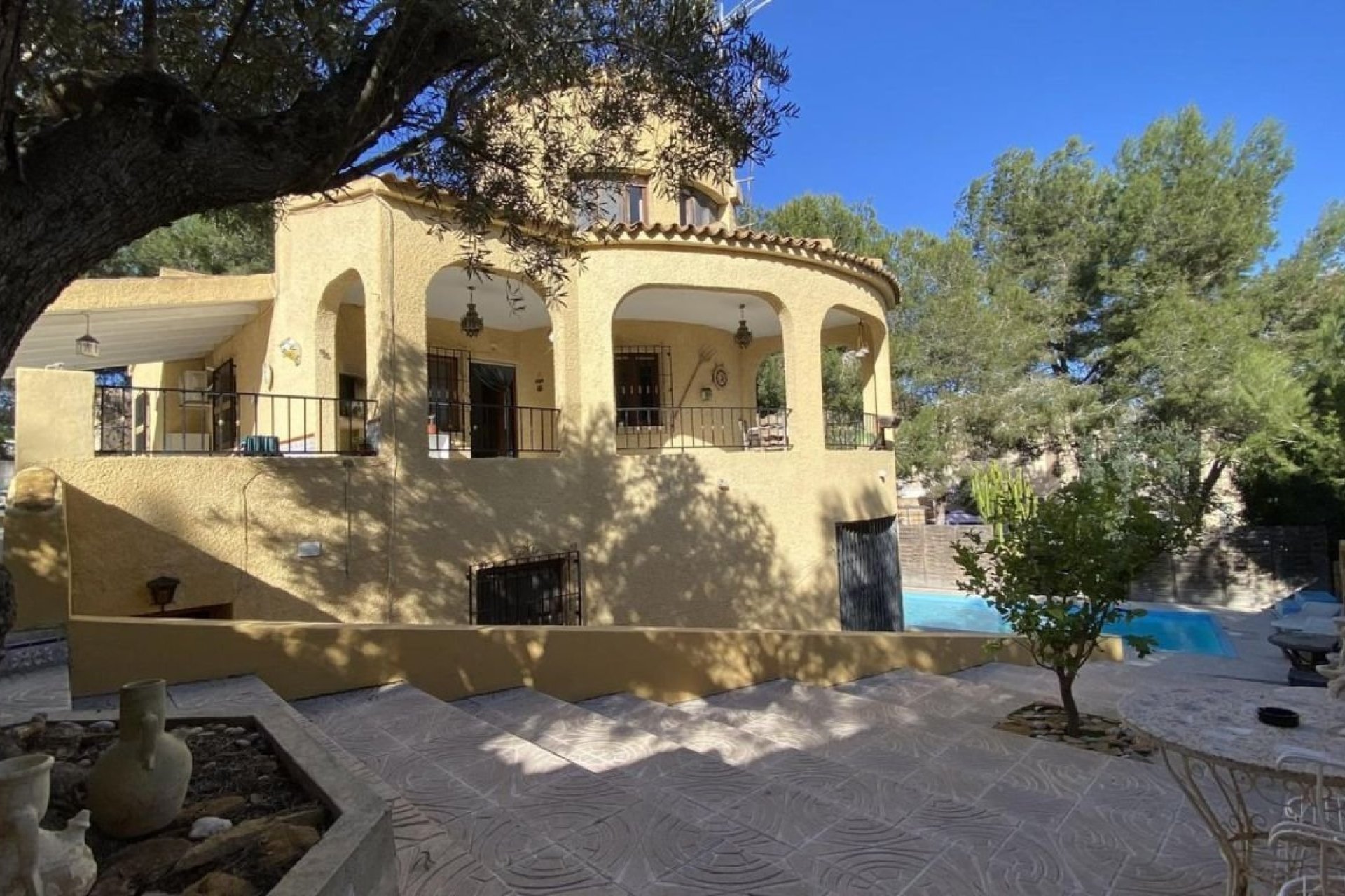 Resale - Villa * - Orihuela * - Orihuela