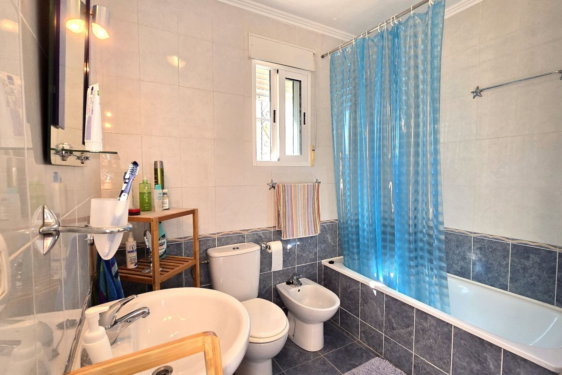 Resale - Villa * - Orihuela * - Orihuela