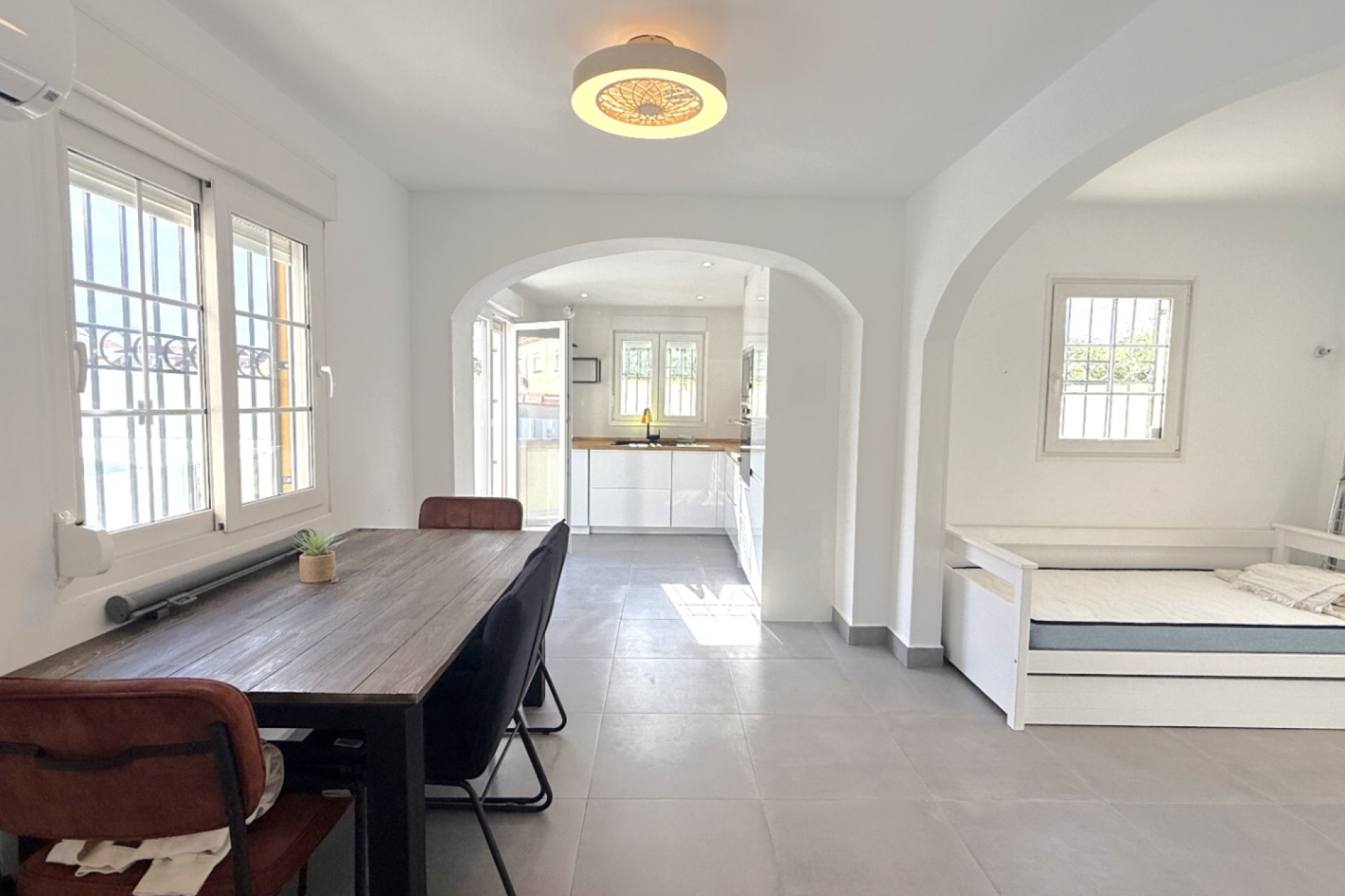 Resale - Villa * - Orihuela - Orihuela *