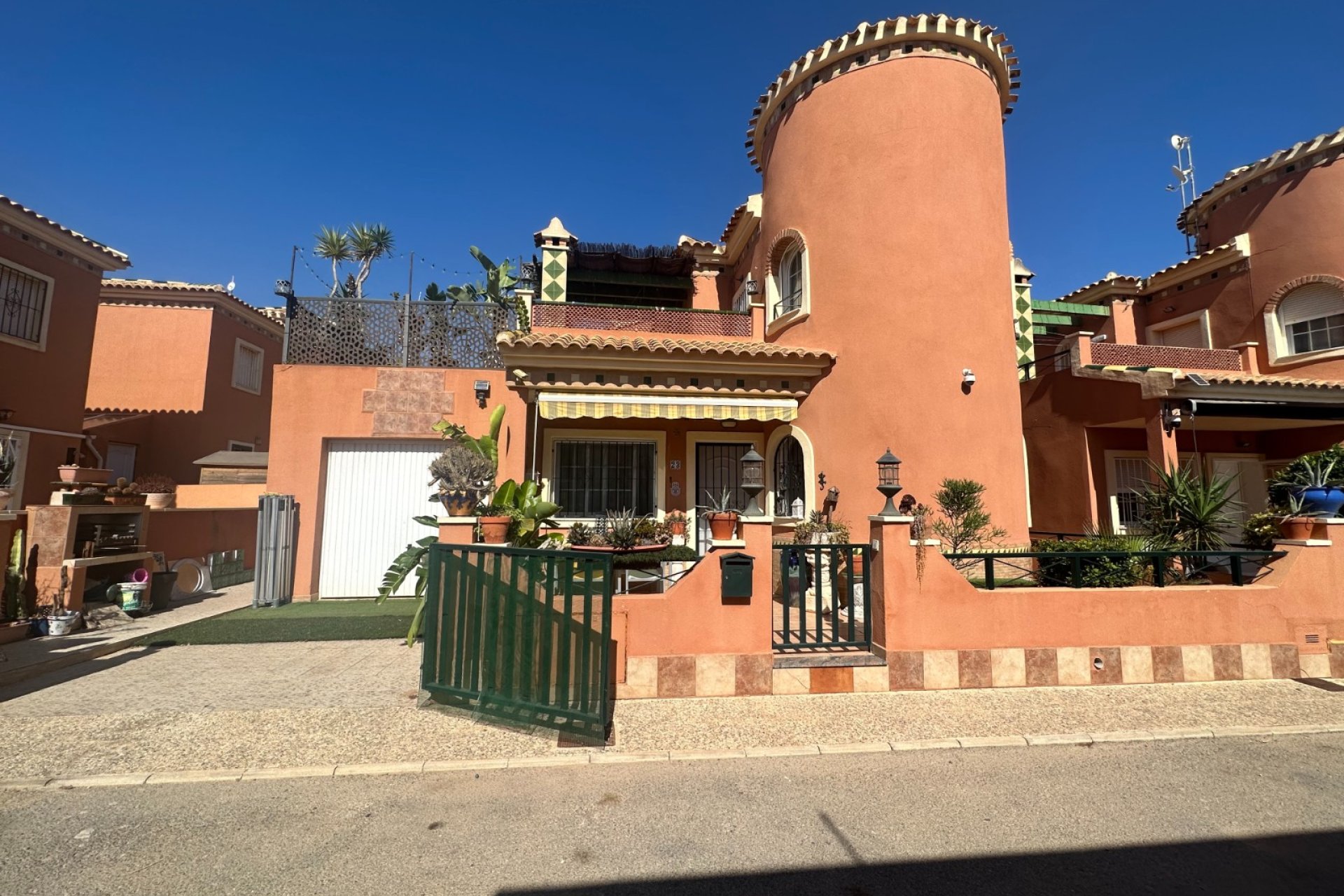 Resale - Villa - Orihuela - Playa Flamenca